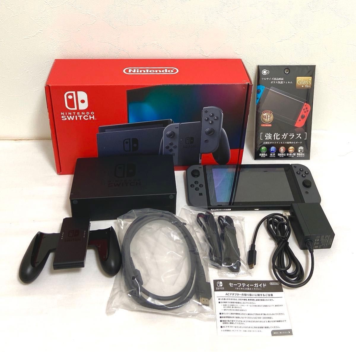 Nintendo Switch 赤 本体 コントローラー用ホルダー付き Nintendo