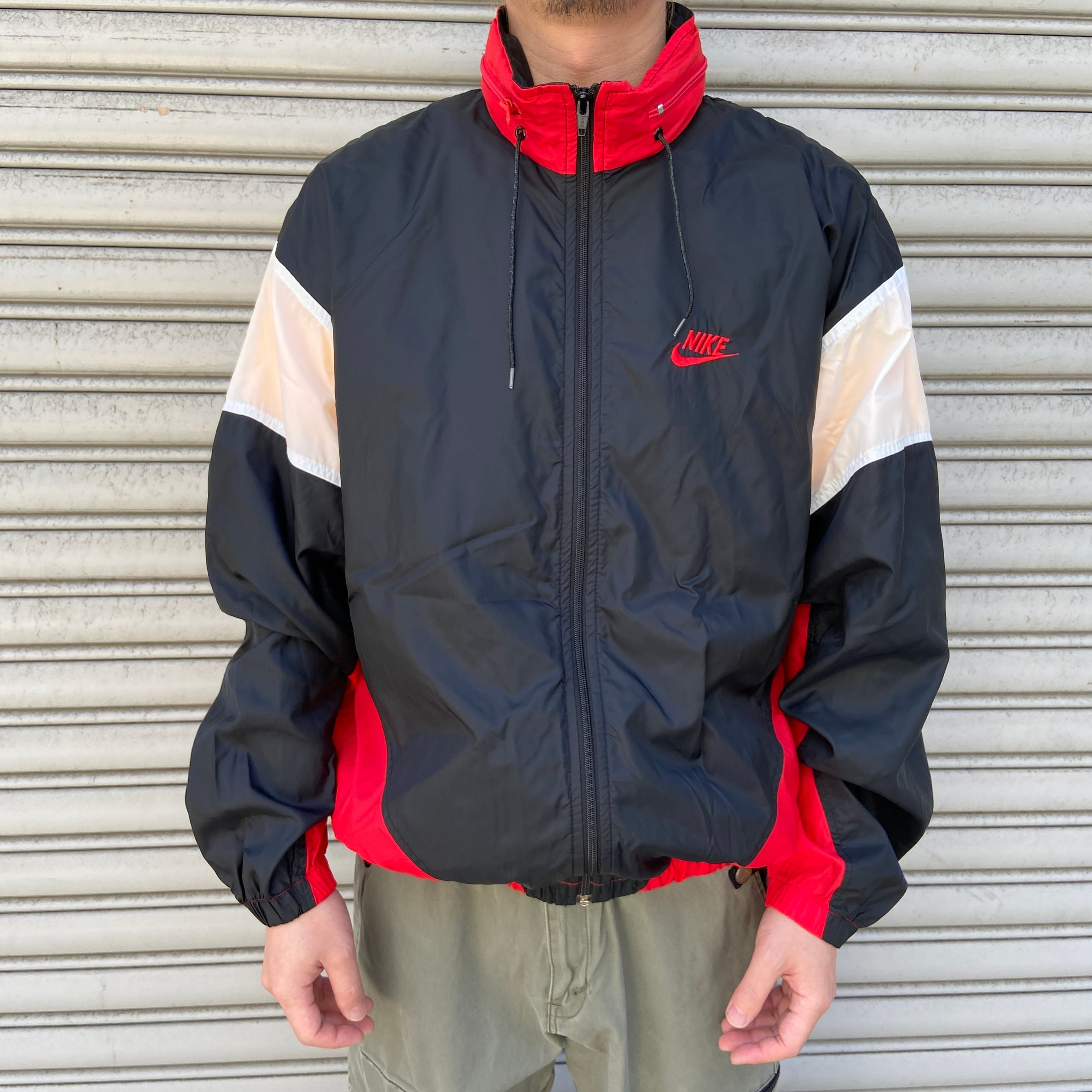90s NIKE ナイロンジャケット 銀タグ 切り替え配色 黒 赤 白 L | 古着